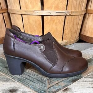 Earth Origins Beatrice Brown Leather Block Heel Slip-On Ankle Booties Womens 6